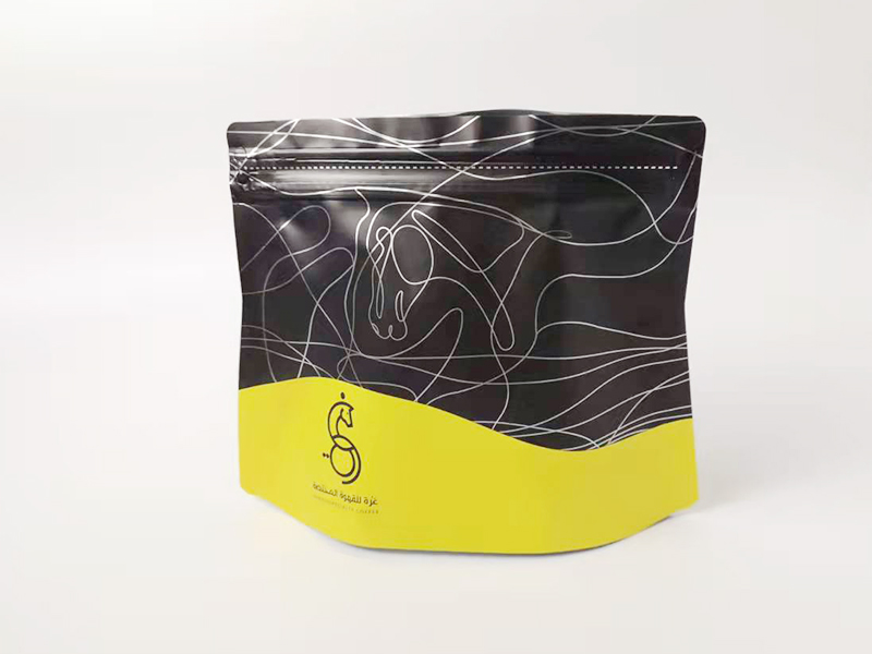 Custom Printed Coffee bags with degassing valves by digital printing